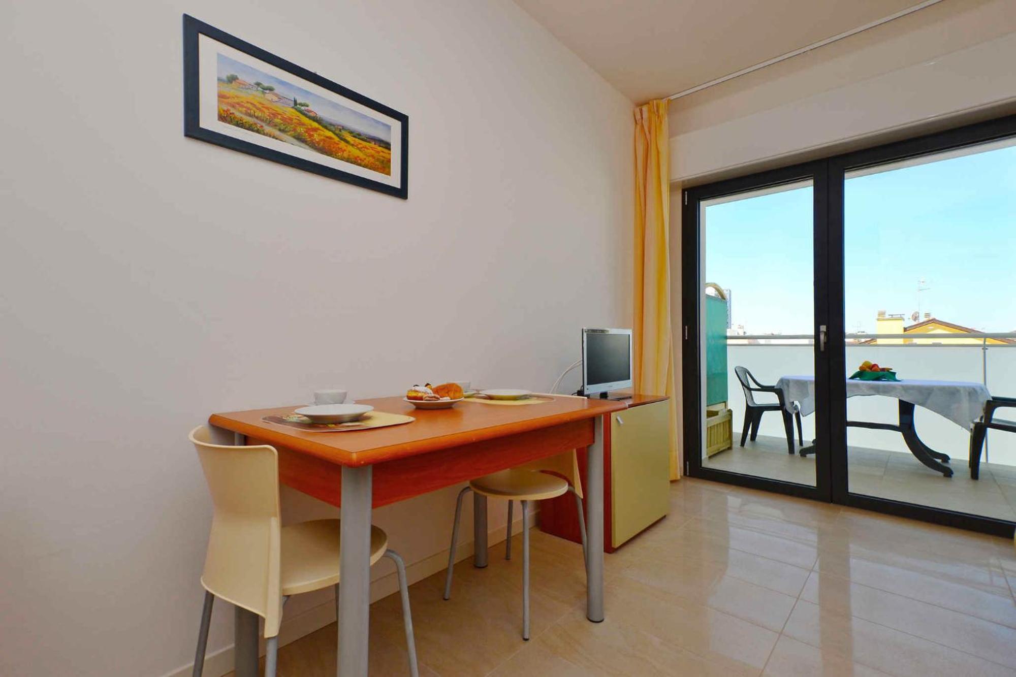 Apartments In Lignano 21632 Lignano Sabbiadoro Room photo